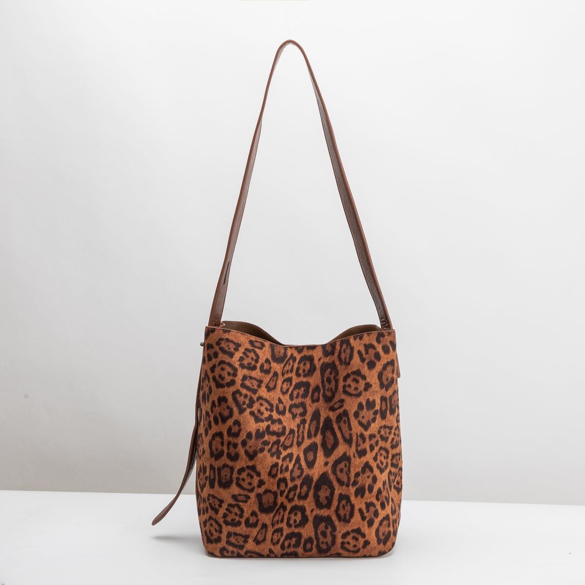 SAMPLE SM7141 Cheetah Medium Tote Bag FINAL SALE