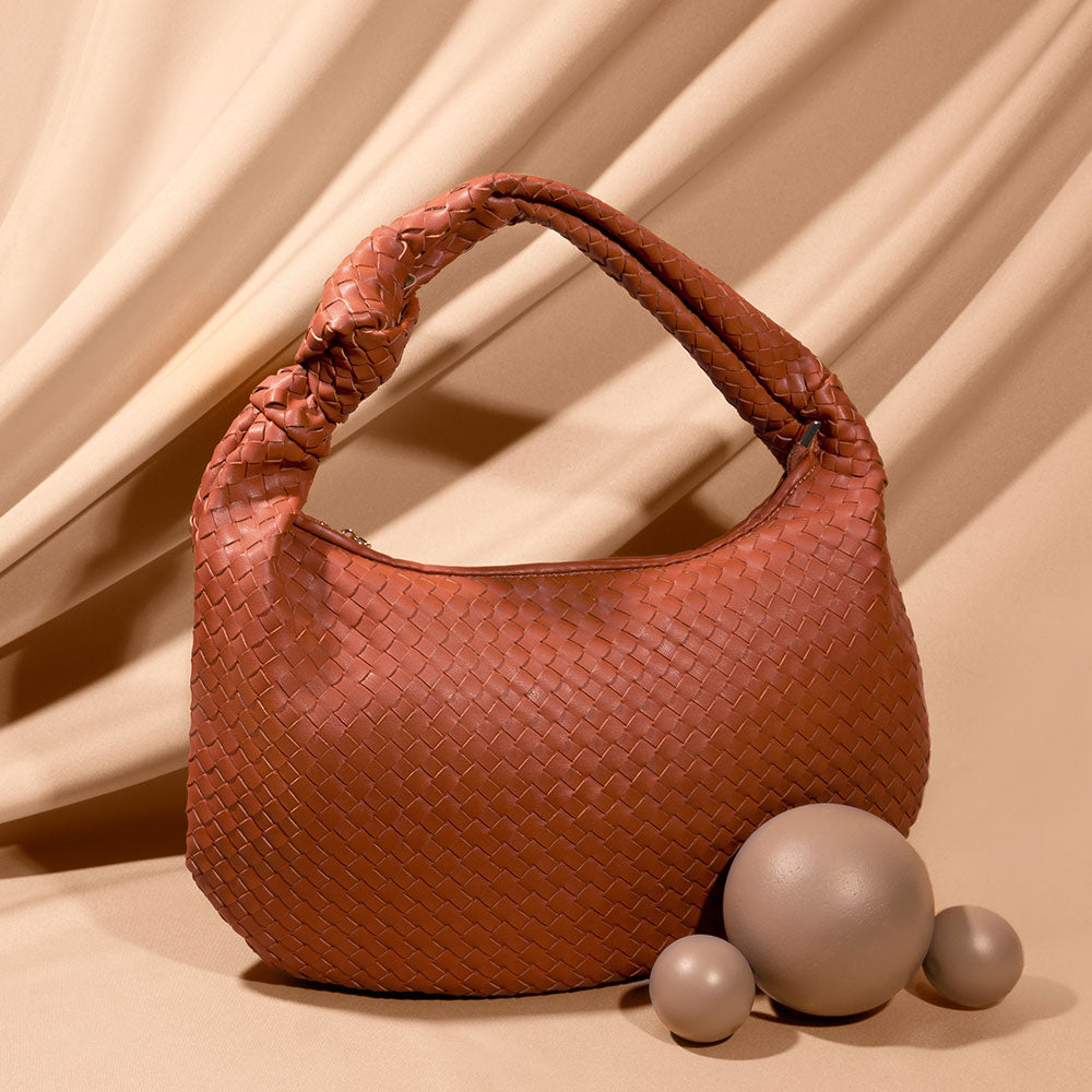 Wide Silver Limited Cheap Fashion PU Leather Shoulder Handbags Crochet  Bucket Bag - China Handbags and Bag price