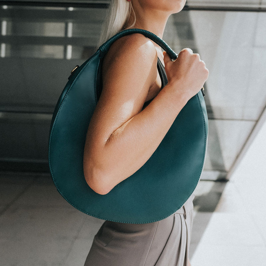 Danni Large Recycled Vegan Leather Shoulder Bag | Melie Bianco