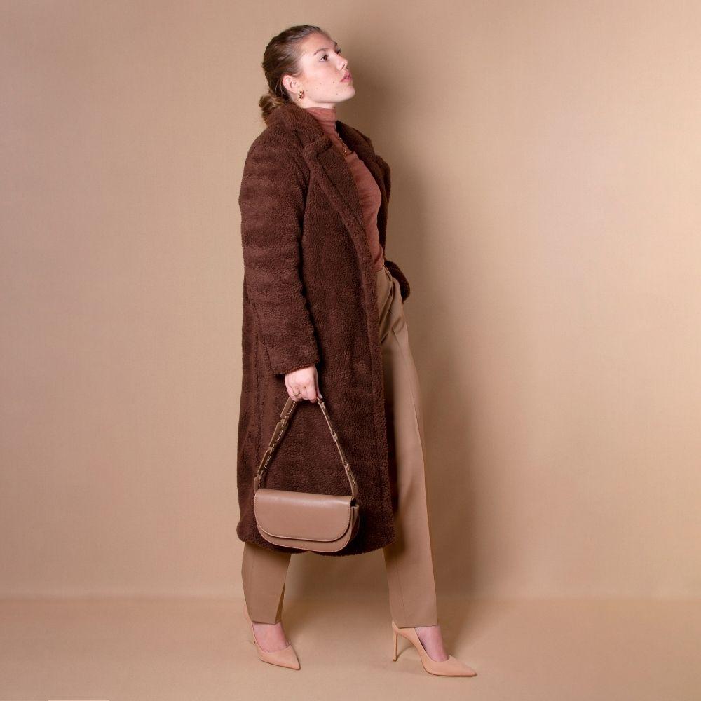 Model Wearing Melie Bianco Luxury Vegan Leather Inez Small Shoulder Bag in Taupe